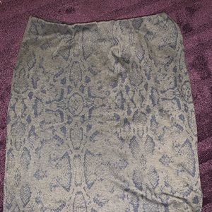 Snakeskin pencil skirt